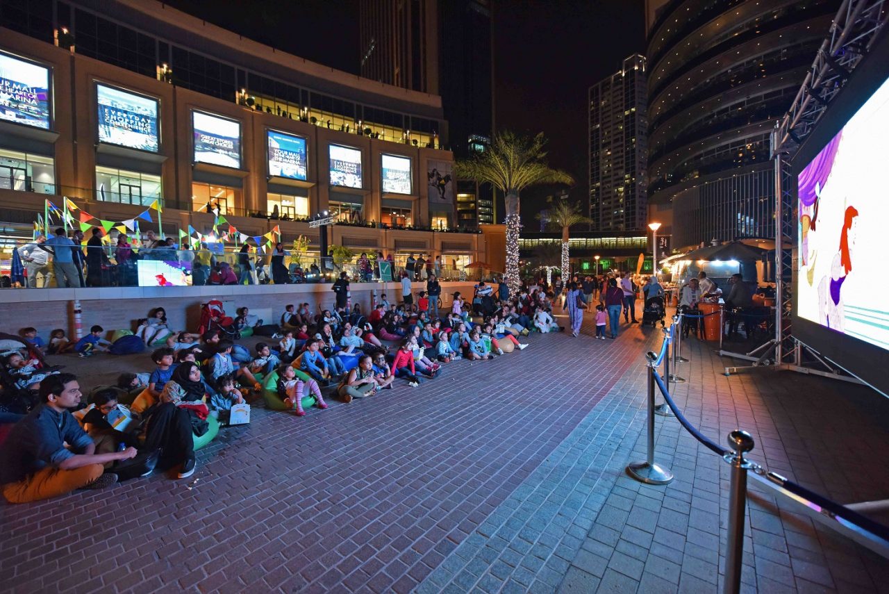 Outdoor cinemas in Dubai - Dubai Marina Mall