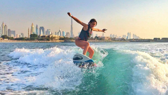 Surf Dubai, Surfing in Dubai, Surf House Dubai, Kitesurfing - Fahrenheit Beachsports surf school arabia