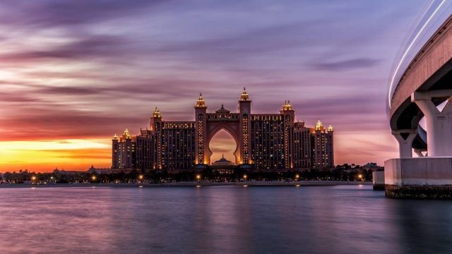 best view of iconic dubai landmarks - atlantis the palm