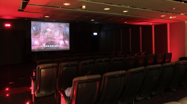 0-0-why-singapore-changi-airport-is-best-airport-in-the-world-minmovie-theatre